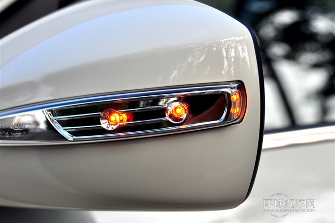 2014款 2.0T 自動豪華型