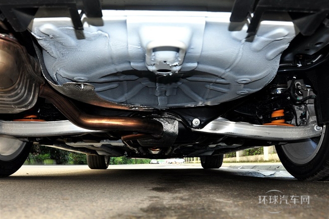 2014款 2.0T 自動豪華型