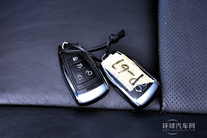 2014款 2.0T 自動豪華型