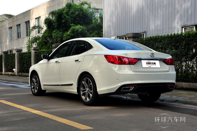 2014款 2.0T 自動基本型