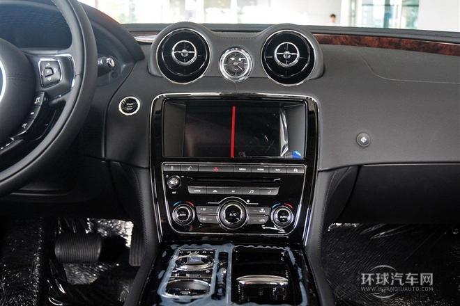 2014款 XJL 2.0T 兩驅尊享商務版