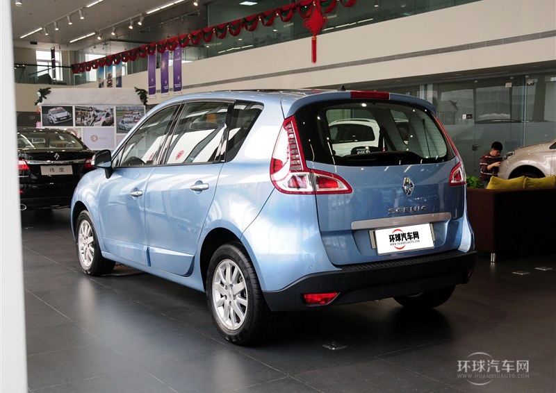 2012款 2.0 風景舒適版