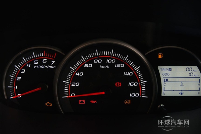 2013款 1.2L 手動舒適型