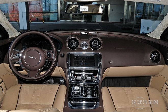 2014款 XJL 3.0 SC 兩驅旗艦商務版