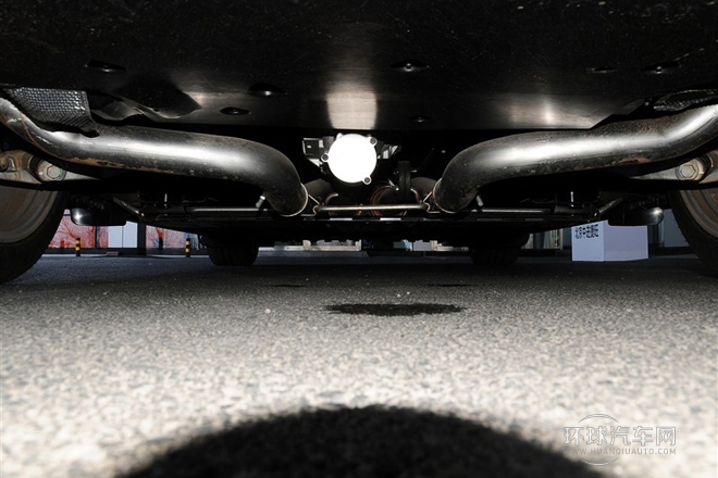 2014款 XJL 3.0 SC 兩驅(qū)旗艦商務(wù)版