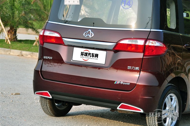 2013款 1.2L 手動(dòng)精英型