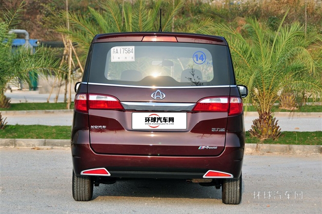 2013款 1.2L 手動(dòng)精英型