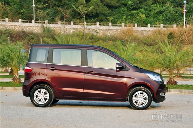 2013款 1.2L 手動精英型