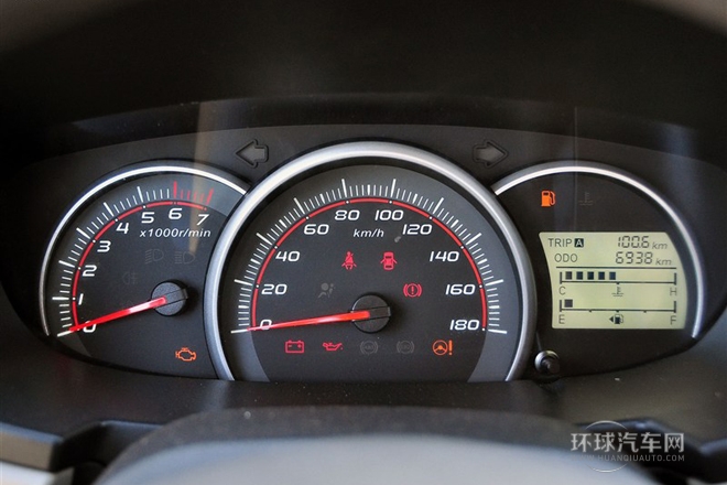 2013款 1.4L 手動(dòng)勁享型