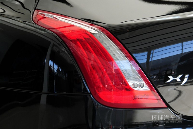 2014款 XJL 3.0 SC 兩驅尊享商務版