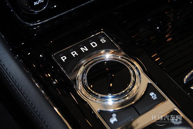 2014款 XJL 3.0 SC 四驅旗艦商務版