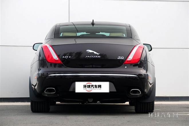 2014款 XJL 3.0 SC 四驅全景商務版
