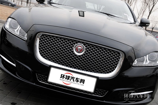 2014款 XJL 3.0 SC 四驅(qū)尊享商務(wù)版