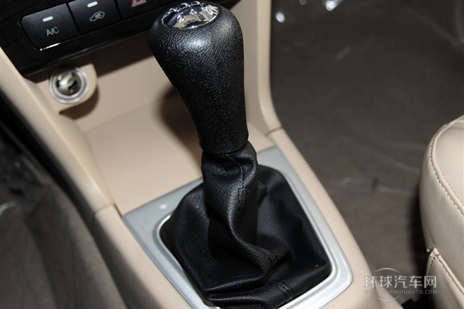 2012款 1.5L豪華型