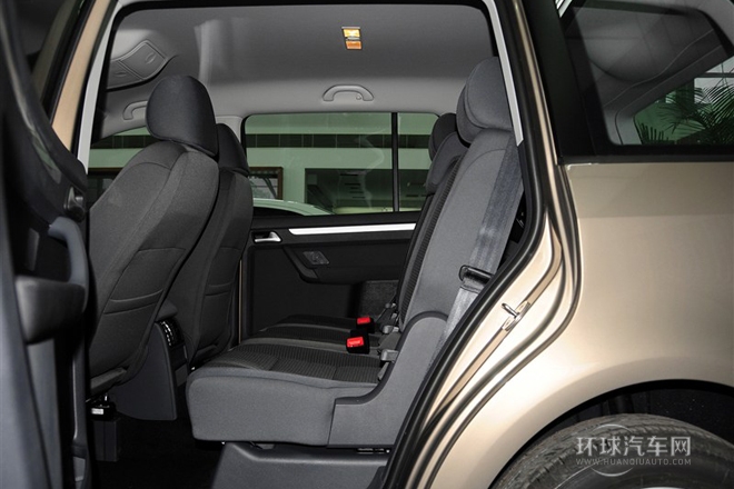 2015款 1.4T 手動(dòng)風(fēng)尚版5座