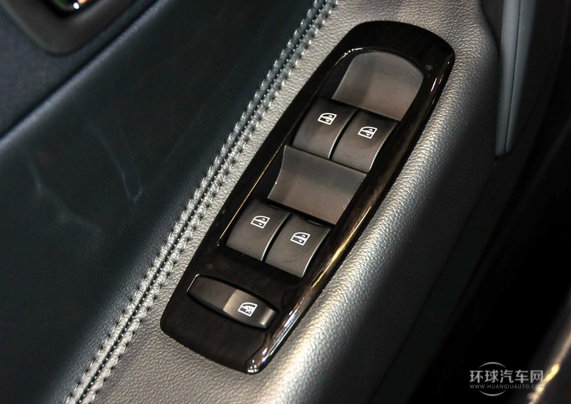 2014款 2.5L 四驅(qū)舒適版