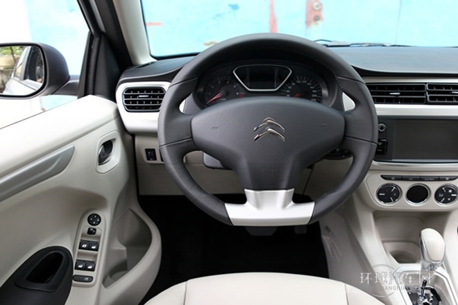 2014款 1.6L 自動豪華型