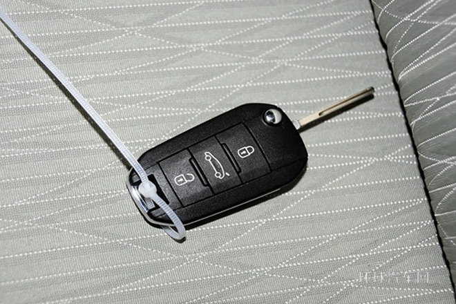 2014款 1.6L 手動舒適型