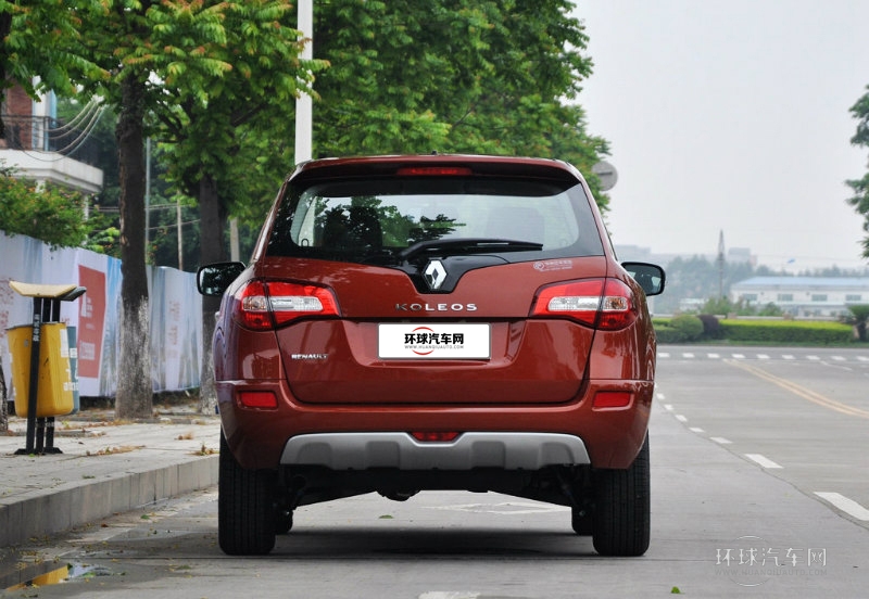 2014款 改款 2.0L 兩驅(qū)標(biāo)準(zhǔn)版