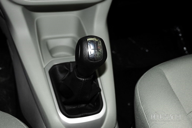 2014款 1.6L 手動(dòng)舒適型