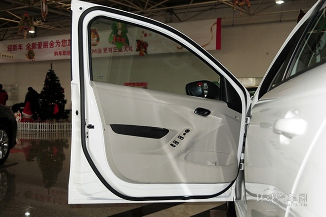 2014款 1.6L 自動時尚型