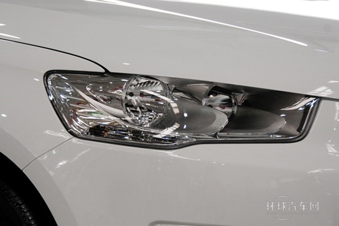 2014款 1.6L 自動時尚型