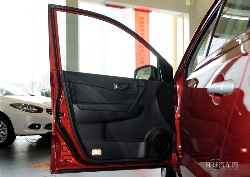 2014款 改款 2.0L 兩驅時尚版