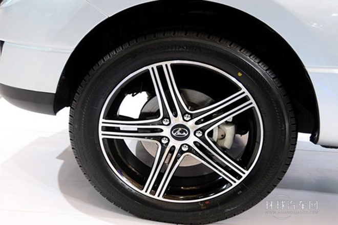 2014款 1.5T 自動(dòng)兩驅(qū)舒適型