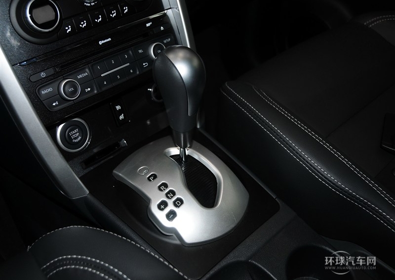 2014款 改款 2.0L 兩驅時尚版