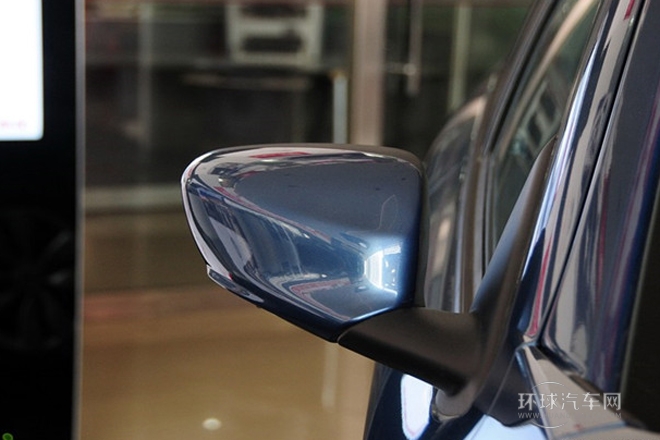 2014款 1.6L 手動(dòng)時(shí)尚型