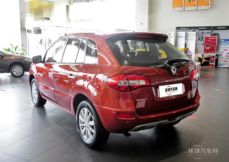 2014款 改款 2.0L 兩驅時尚版