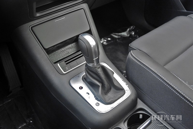 2015款 1.8TSI 自動兩驅30周年紀念版