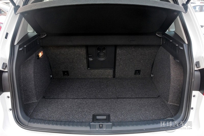 2015款 1.8TSI 自動兩驅30周年紀念版