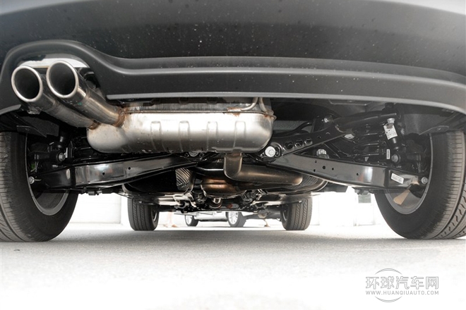 2015款 1.8TSI 自動兩驅30周年紀念版