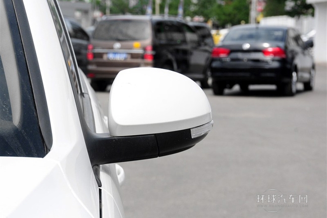 2015款 1.8TSI 自動兩驅(qū)風(fēng)尚版