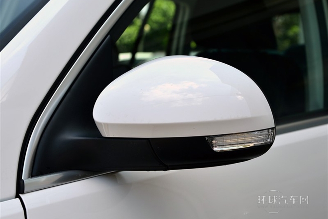 2015款 1.8TSI 自動兩驅豪華型