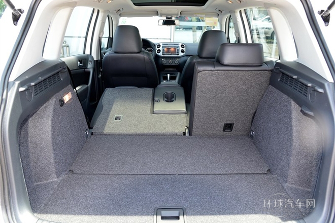 2015款 1.8TSI 自動兩驅豪華型