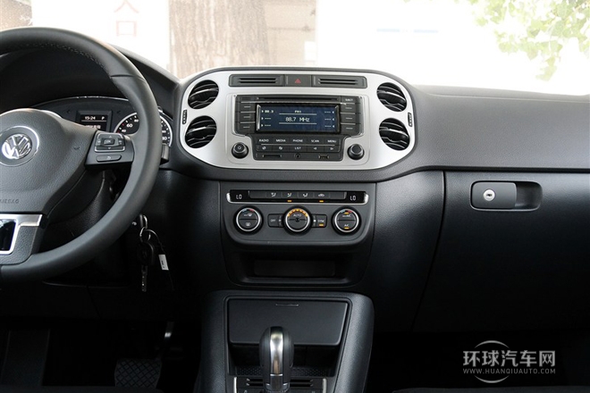 2015款 1.8TSI 自動兩驅舒適版