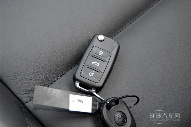 2015款 1.8TSI 自動兩驅舒適版