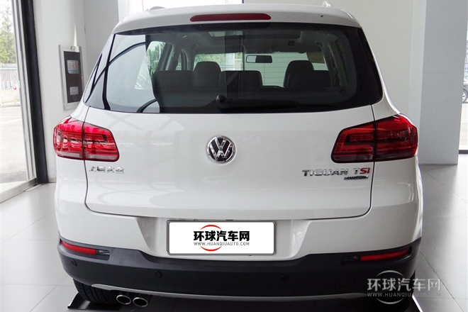 2015款 1.8TSI 自動四驅(qū)豪華型