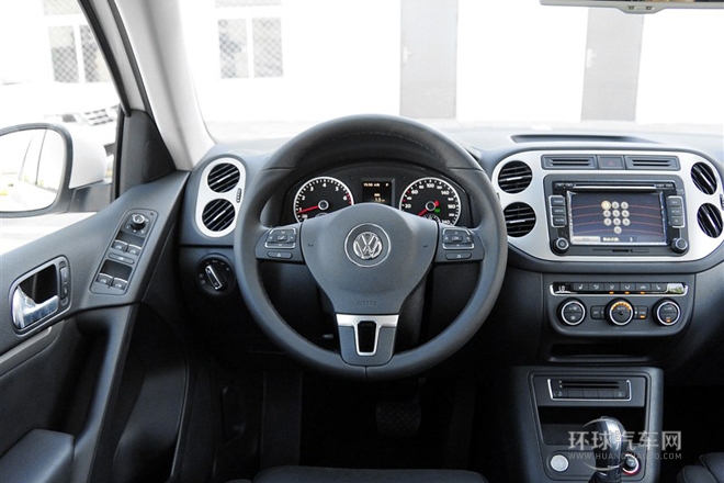 2015款 1.8TSI 自動四驅(qū)豪華型