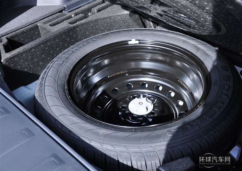 2014款 改款 2.0L 兩驅時尚版