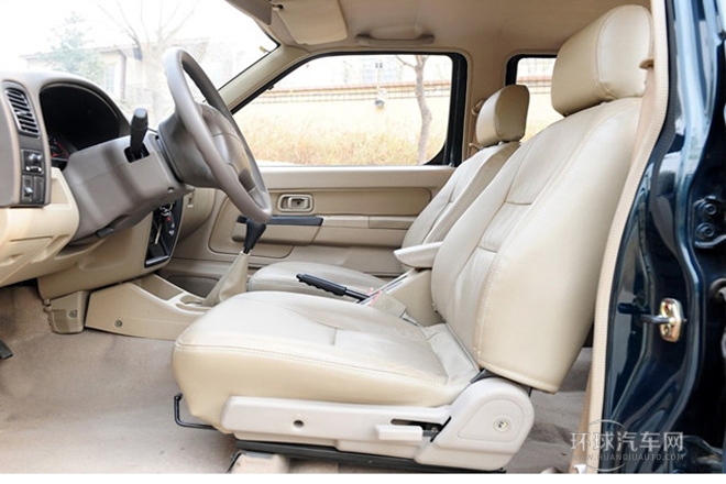 2010款 3.0T柴油兩驅標準型ZD30D13-3N