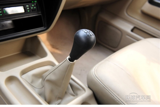 2010款 3.0T柴油兩驅標準型ZD30D13-3N