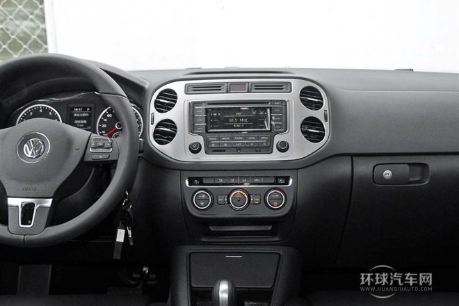 2015款 1.8TSI 自動四驅舒適版