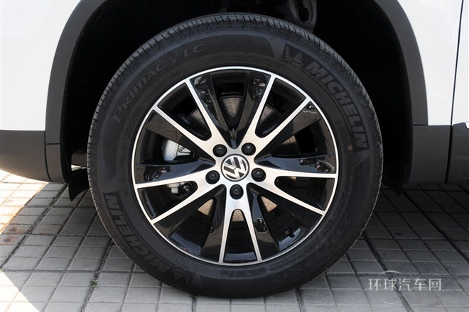 2015款 2.0TSI 自動四驅豪華版