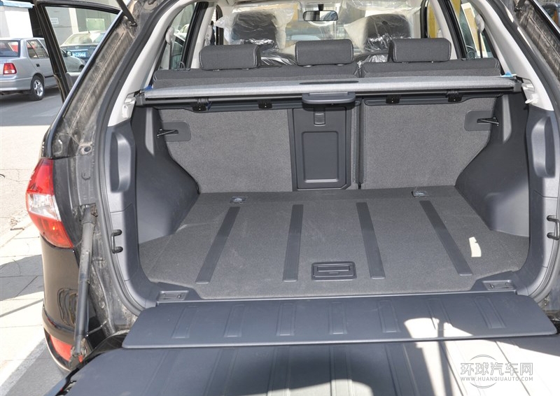 2014款 改款 2.5L 兩驅都市版