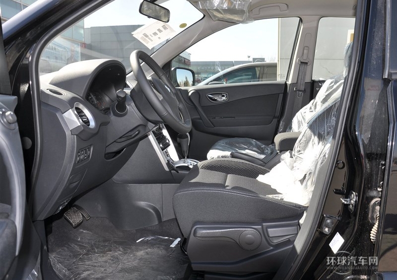 2014款 改款 2.5L 兩驅都市版