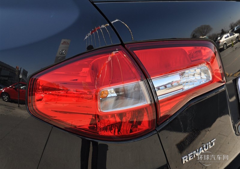 2014款 改款 2.5L 兩驅都市版