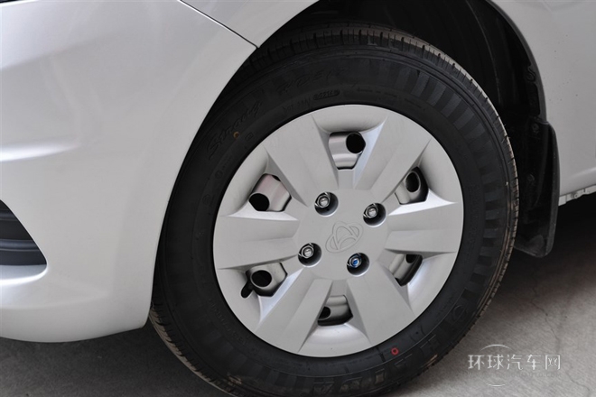 2012款 1.3L基本型